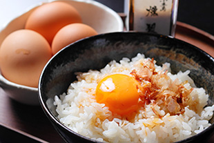 特上うに醤油たまごかけご飯